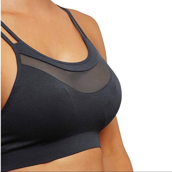 Beautiful mesh sports bra strappy back - Picture 3 of 3